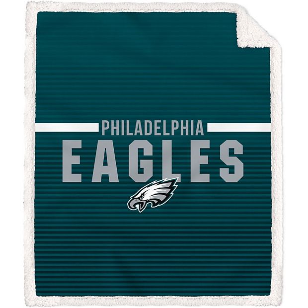 Philadelphia Eagles 60'' x 70'' Silk Touch Sherpa Throw Blanket