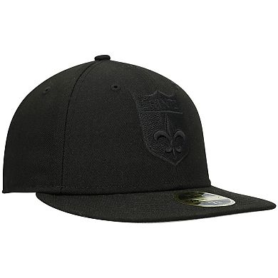 Men's New Era Black New Orleans Saints Historic Logo Black on Black Low Profile 59FIFTY II Fitted Hat