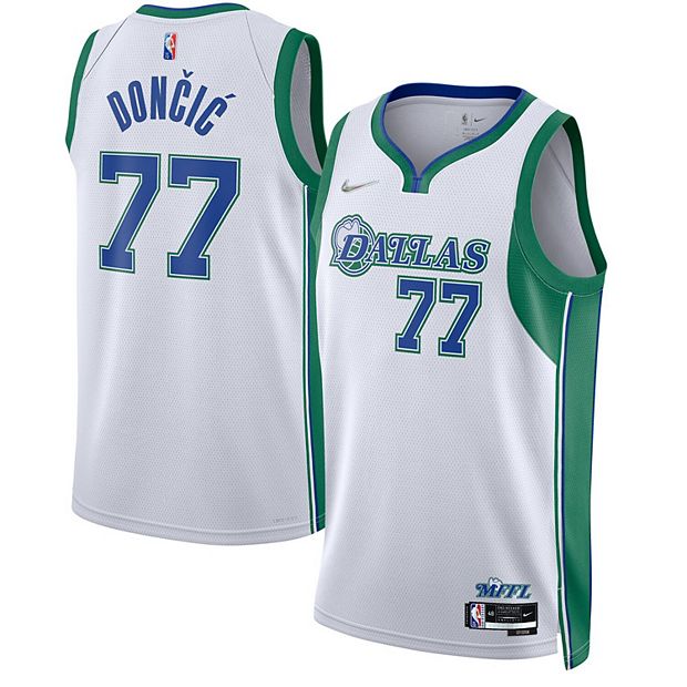 Nike / Youth Dallas Mavericks Luka Doncic #77 Green Dri-FIT