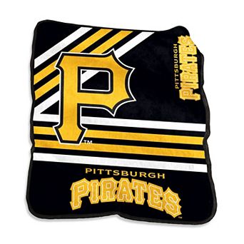 Pittsburgh Pirates 50'' x 60'' Plush Raschel Throw Blanket