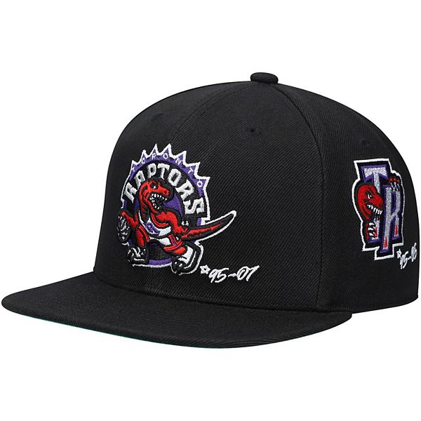 MEN'S TORONTO RAPTORS ALL BLACK LEATHER FITTED HAT