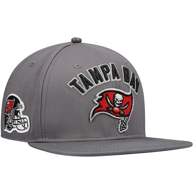 Pro Standard Tampa Bay Buccaneers Stacked Wool Snapback Hat (Gray)