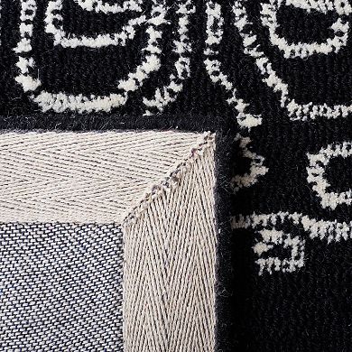 Safavieh Metro Cassio Area Rug Black