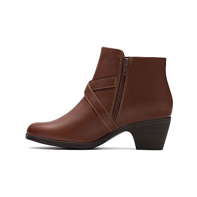 Clarks Emily 2 Opal ( Leather) Boots in Black