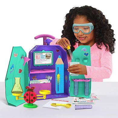 Just Play Ada Twist On-The-Go Lab