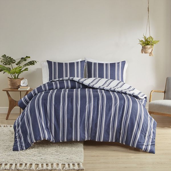 Intelligent Design Miles Striped Reversible Comforter Set with Shams