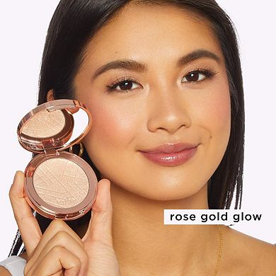 shimmering light powder highlighter