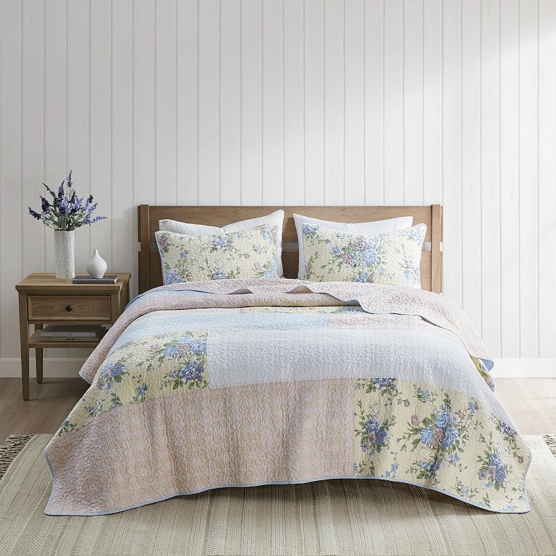 Madison Park Ivy 3-Piece Reversible Floral Cotton Quilt Set with Shams, Pin