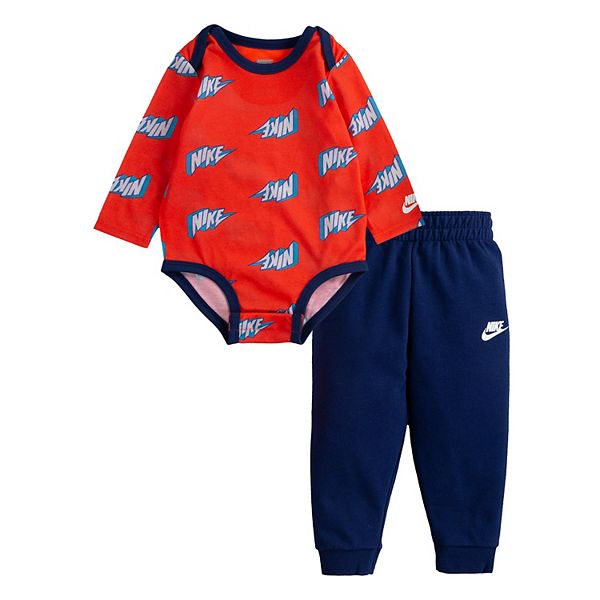 Baby Boy Nike Graphic Bodysuit & Pants Set