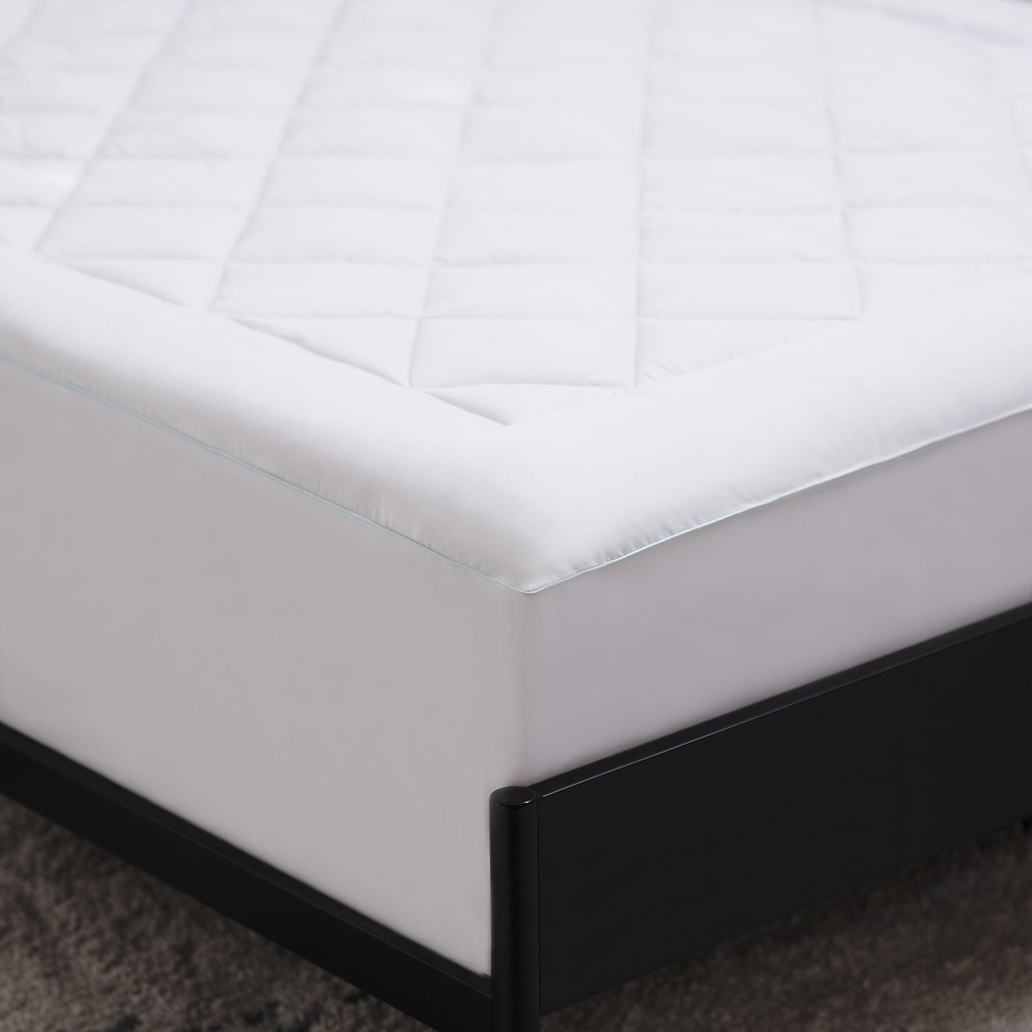 Silvasleep Hypoallergenic Antimicrobial Quilted Mattress Pad