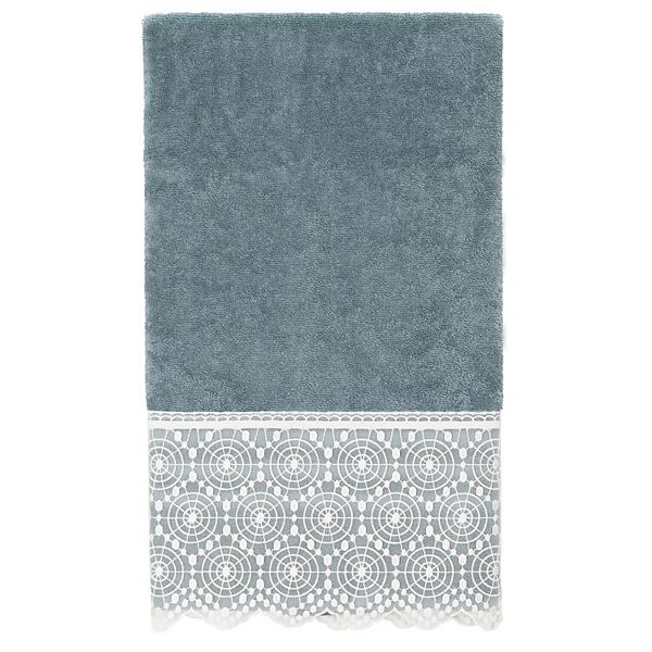 Linum Home Textiles Turkish Cotton Arian Cream Lace Embellished Bath Towel