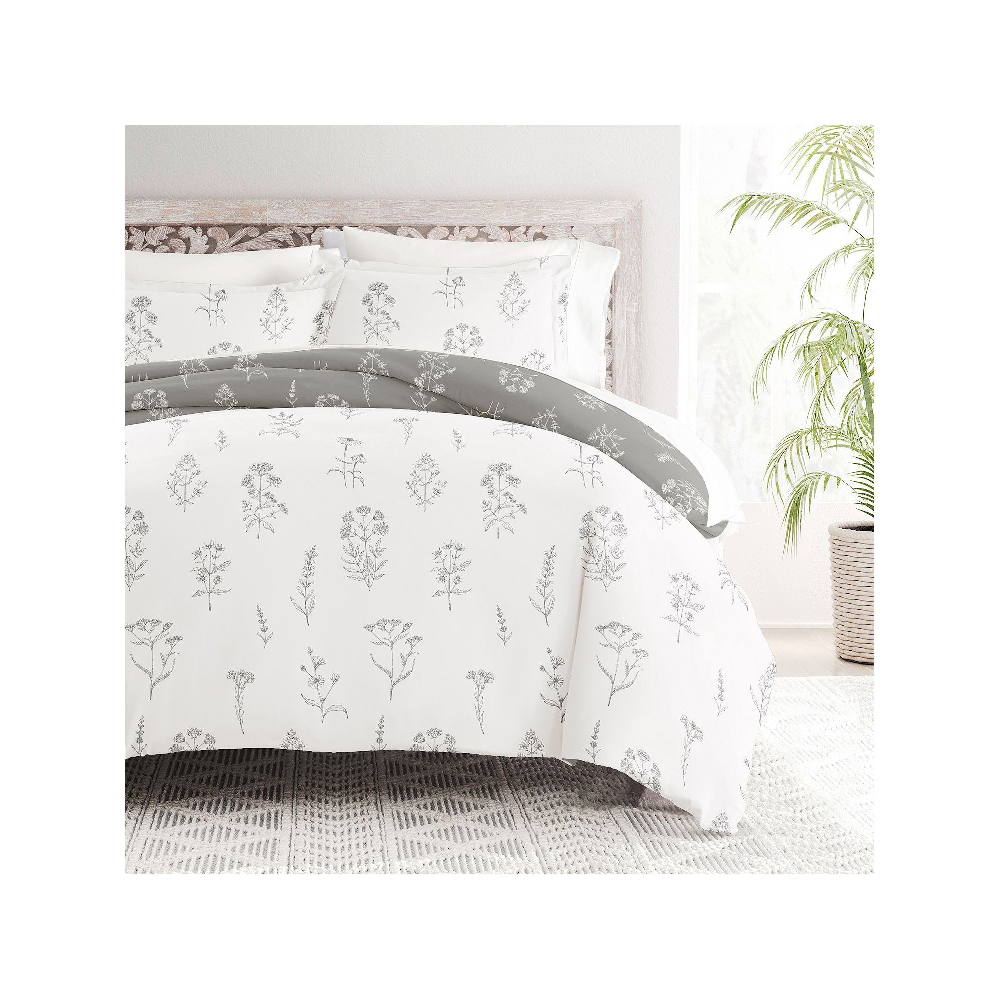 Home Collection Premium Ultra Soft Botany Floral Reversible Duvet Cover Set