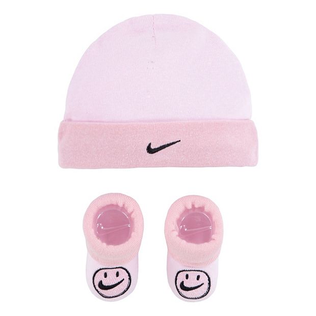 Newborn baby 2025 nike hat