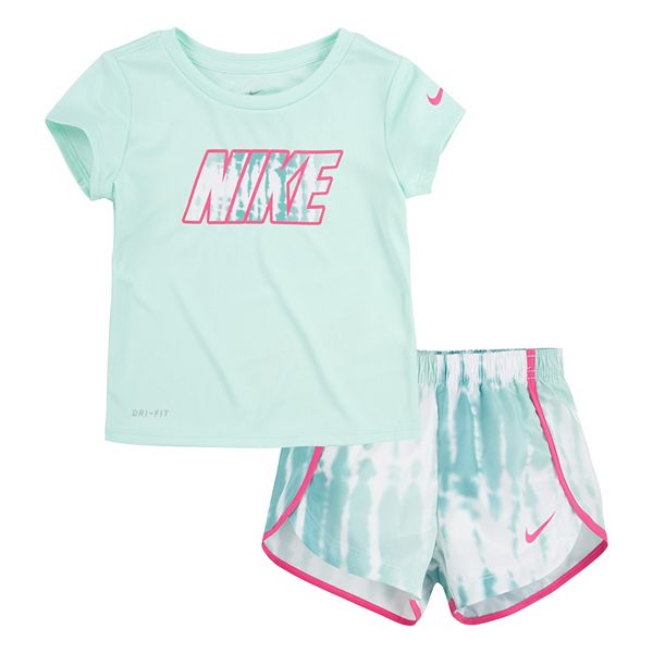 Toddler Girl Nike Tee & Sprinter Short Set