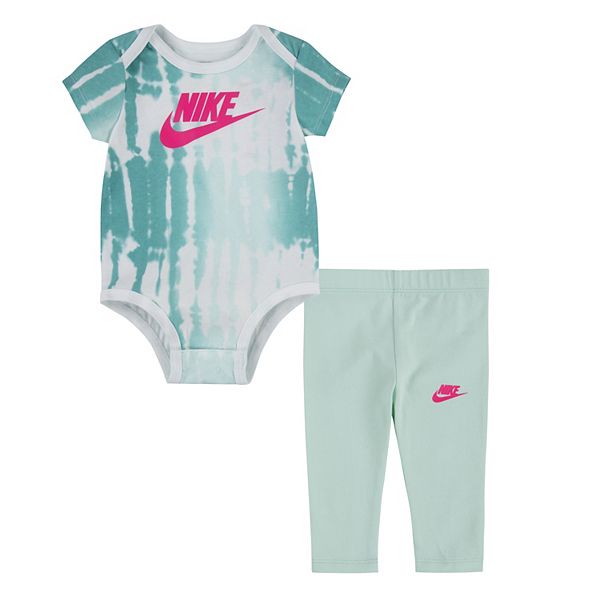 Baby Girl Nike Fashion Club Bodysuit & Leggings Set