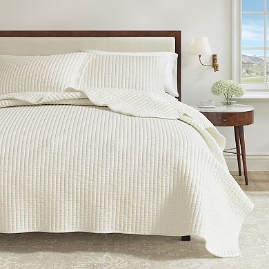 Madelinen® Alicia Basket Weave Quilt Set with Shams