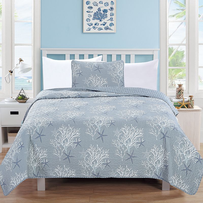 Great Bay Home Fenwick Coastal Quilt Set with Shams, Blue, Full/Queen