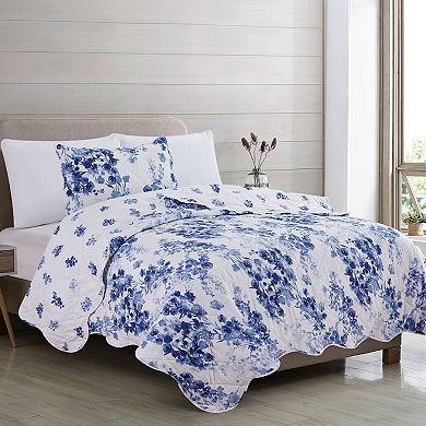 Madelinen?? Jacqueline Collection Quilt Set with Shams