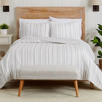 Madelinen® Katelyn Free Stripes Quilt Set with Shams