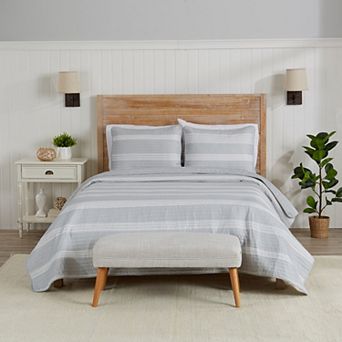 Madelinen® Madelina Curtain Stripes Quilt Set with Shams