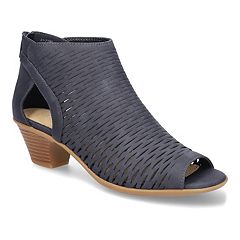 Kohls 2024 navy heels