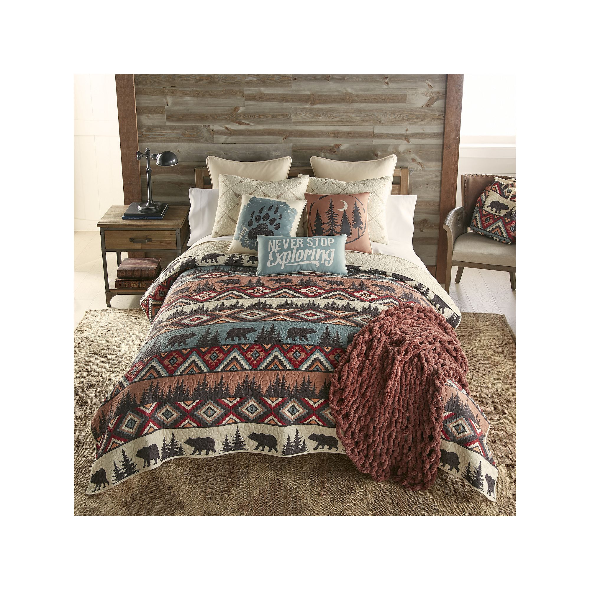 Donna Sharp Bear Totem Quilt Set with Shams
