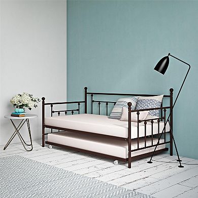 Atwater Living Maisie Twin Daybed & Trundle