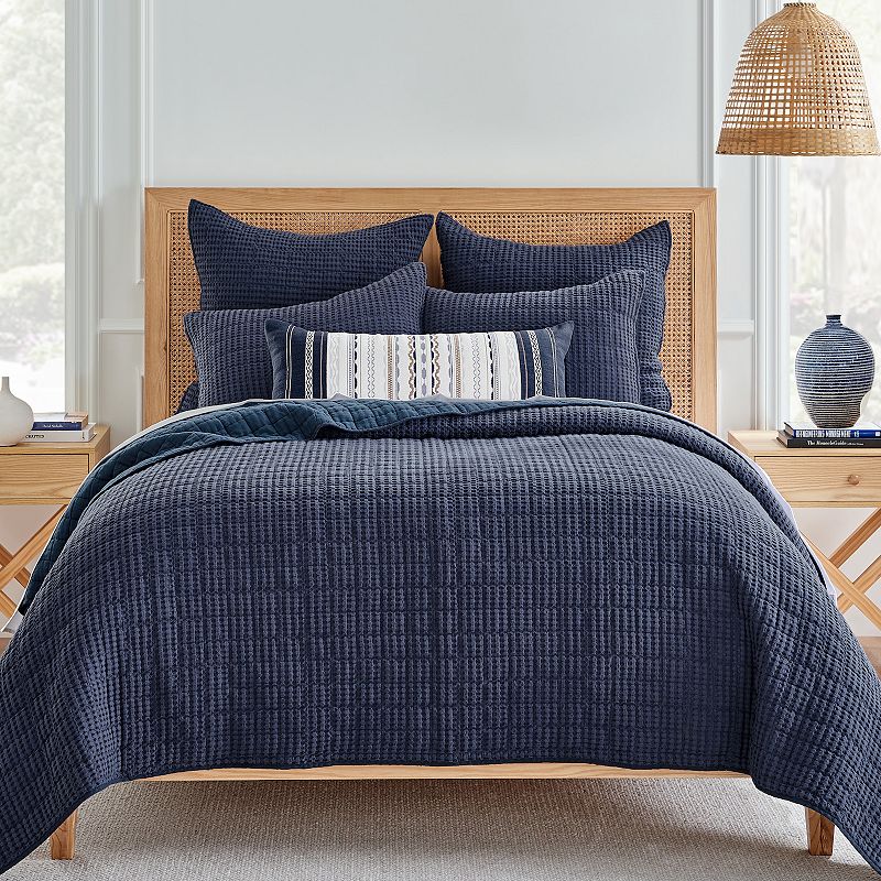 Levtex Home Mills Waffle Navy Quilt Set with Shams, Blue, King