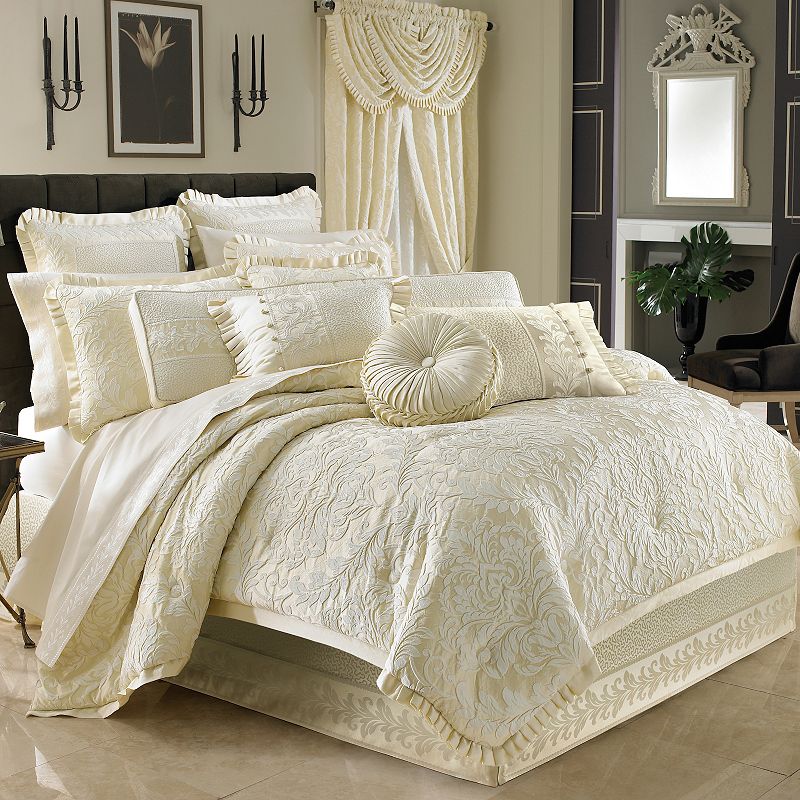 Five Queens Court Maddison Comforter Set with Shams, White, King