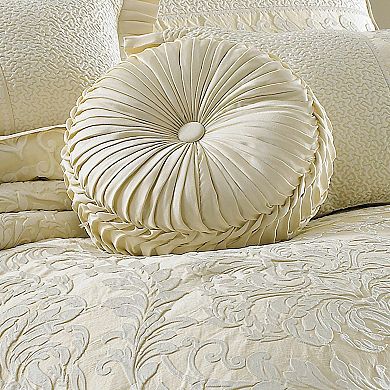 Five Queens Court Maddison Tufted Round Decorative Throw Pillow