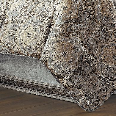 Five Queens Court Paulina Stone Comforter Set with Shams