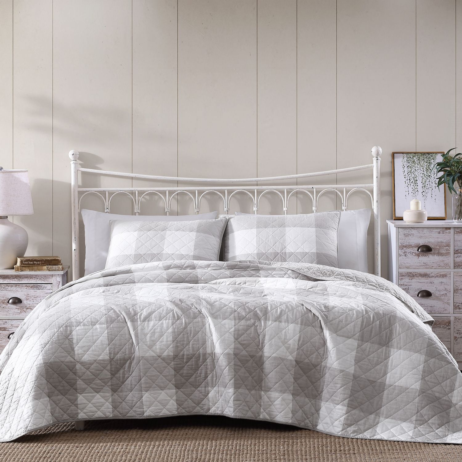 Image for heirloomed Heirloomed Buffalo Check Quilt Set with Shams at Kohl's.