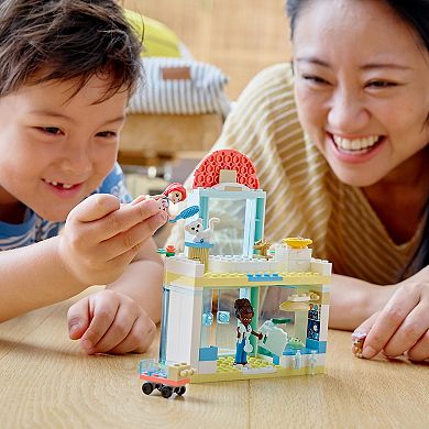 LEGO Friends Pet Clinic 41695 Building Kit (111 Pieces)