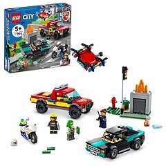 Lego City Police Speedboat And Crooks' Hideout Pretend Play Toy 60417 :  Target