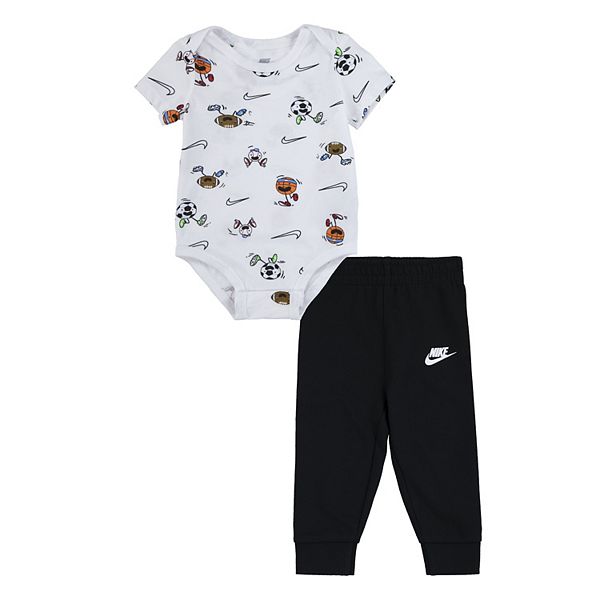 Baby Boy Nike Sportsball Print Onesie & Jogger Pants Set