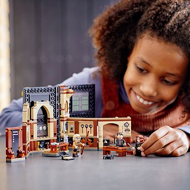 LEGO Harry Potter Hogwarts Moment: Defence Class 76397 Building Kit (257 Pieces)