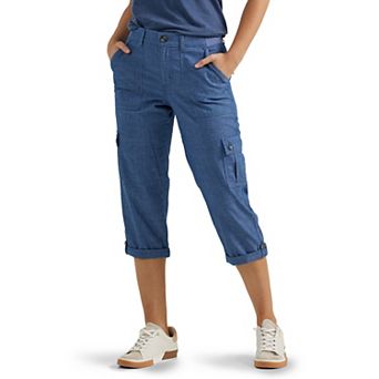 Women's Lee® Flex-To-Go Cargo Capri Pants