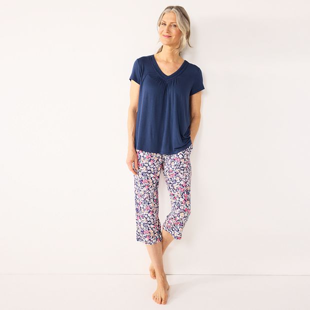 Women's Croft & Barrow® Short Sleeve Pajama Top & Capri Pajama