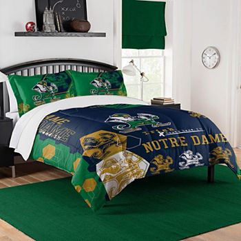 The Northwest Group Notre Dame Fighting Irish Hexagon Full/Queen Comforter & Shams Set