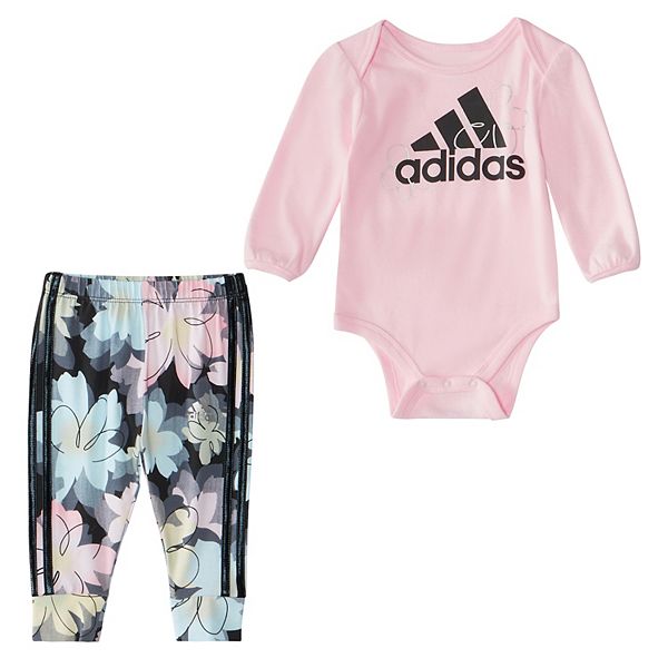 Baby Girl adidas Logo Graphic Bodysuit & Floral Jogger Pants Set