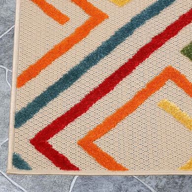 Superior Geometric Indoor/ Outdoor Area Rug