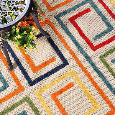 Superior Geometric Indoor/ Outdoor Area Rug