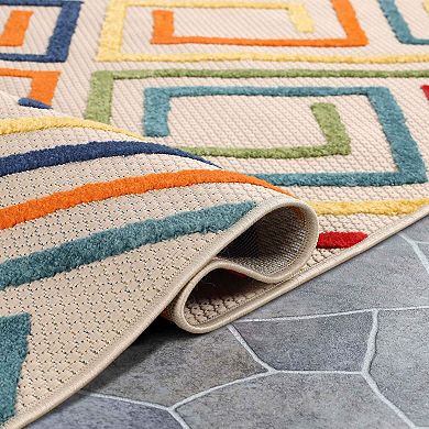 Superior Geometric Indoor/ Outdoor Area Rug