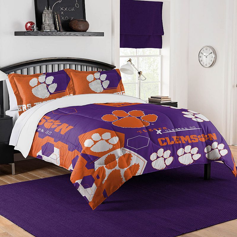 The Northwest Clemson Tigers Full/Queen Comforter Set with Shams, Multicolo
