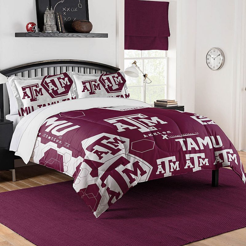 The Northwest Texas A&M Aggies Full/Queen Comforter with Shams, Multicolor