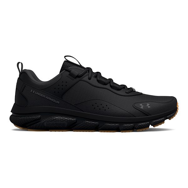 Under armour 2025 all black sneakers