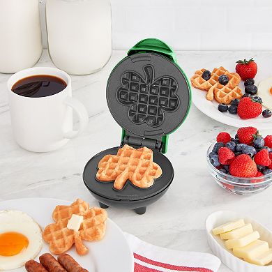 Dash Shamrock Mini Waffle Maker