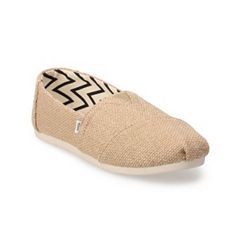 Does Kohls Sell Toms Shoes?