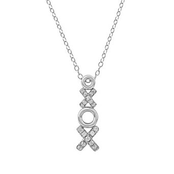 DeCouer Sterling Silver 1/4 Carat T.W. Diamond "XO" Pendant Necklace