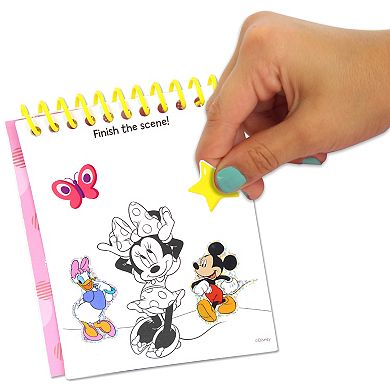 Disney's Minnie Mouse Creativity Art Bucket Set